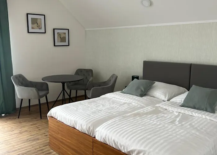 Restaurace A U Svate Barbory Vendégház 3*
