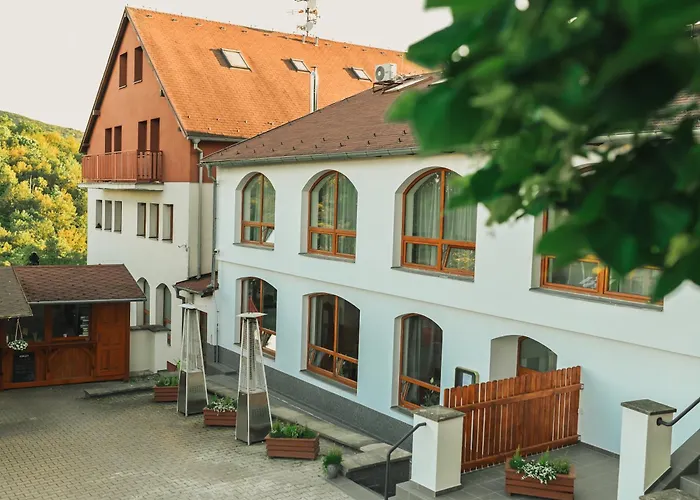 Restaurace A U Svate Barbory Rehlovice